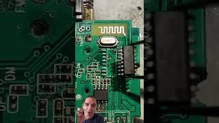 Técnica para trocar componente SMD smartphone mobilerepairmaster repair electronics [upl. by Dnomde]