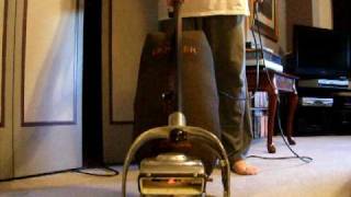 THE HOOVER CLEANER MODEL 750 19311933 [upl. by Alleirbag]