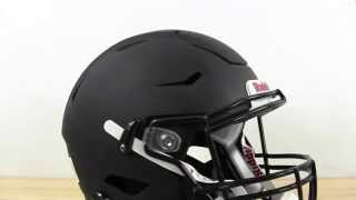 Riddell SpeedFlex vs Schutt Vengeance VTD II Football Helmet Comparison [upl. by Alec653]