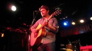 Greg Laswell  Comes And Goes In Waves Live in Toronto 17 May 2010 [upl. by Hunley]