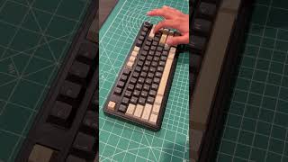 This keyboard sounds creamy YUNZIIKeyboard [upl. by Yllitnahc]