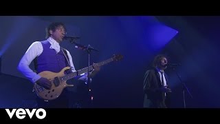 Alain Souchon Laurent Voulzy  Oiseau malin Live au Zénith de Paris 2015 [upl. by Euqinim903]