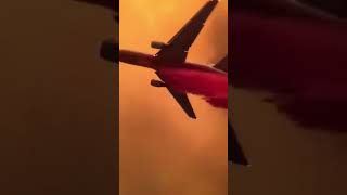 Dc 10 Dropping over fire in Montana dc10 aviation [upl. by Riamu156]