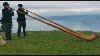 Cor à Coeur  cors des Alpes  Alphorn  Marche dAïda [upl. by Whale]