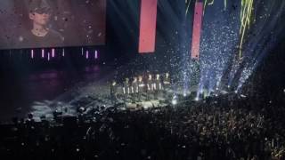 BArmys continue singing spring day  REAL GOOSEBUMPS [upl. by Steffi]