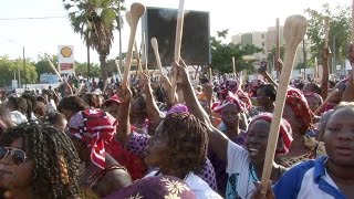 Ouaga Les spatules battent le macadam [upl. by Shargel]