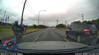 Aussiecams  1 minute of Bad Driving 65 [upl. by Aynek285]