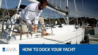 How to dock your yacht  Club Marine [upl. by Nevetse]