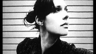 Laetitia Sadier  Un Soir Un Chien [upl. by Engdahl]