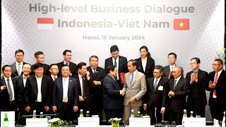 Presiden Jokowi Hadiri Dialog Bisnis Bersama Para Pengusaha Vietnam Hanoi 13 Januari 2024 [upl. by Fredela]