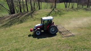 Wieseneggen mit Steyr Kompakt 4075 und Zwillingsrädern [upl. by Babby]