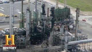 Engineering Disasters How Do Oil Refineries Work  History [upl. by Sully]