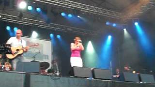 Anneke van Giersbergen  Dansen aan zee Blof cover  Van Eigen Bodem Festival 2009 [upl. by Fausta]