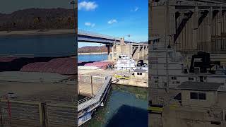 Barge Locking at Markland Dam ohioriver outdoors [upl. by Erot686]