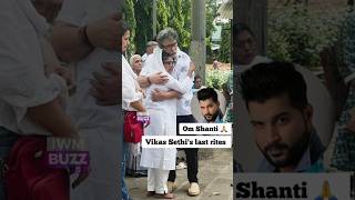 Deepak Tijori Sharad Kelkar Hiten Tejwani Shabir Ahluwalia attend actor Vikas Sethis last rites [upl. by Erreid]