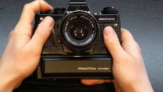 Praktica B200 winders [upl. by Pfeifer]