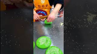 Asian street food 烧饼 [upl. by Ansell]