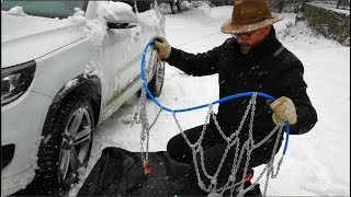 How to fit amp remove snow tire chains Thule König XG12 Pro [upl. by Tali1]