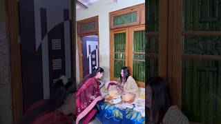 Chalak padosan or khana 😂🤣 trending funny viralvideo shorts ytshorts trending comedy [upl. by Nodnelg355]