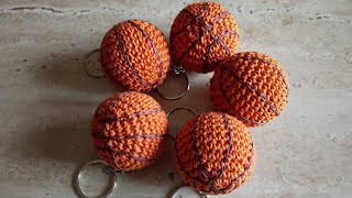 Tutorial Portachiavi Amigurumi Uncinetto palla basket Crochet keychain basketball [upl. by Wane]