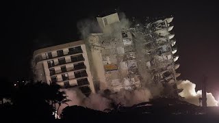 Así ha sido la demolición controlada del edificio de MiamiDade [upl. by Nevak]