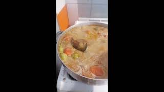 Sauce arachide cuisine africain [upl. by Trahurn]