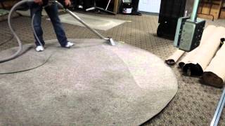 HydroForce Nautilus MX500H Cleaning An Area Rug Soiled With Food And Oil Dressing [upl. by Aiciram]