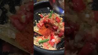 Smokey chicken masala chickengravy chikenmasala chickencurry chickenrecipes [upl. by Baudoin102]