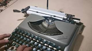 maquina de escribir antigua GROMA KOLIBRI año 1960 [upl. by Epp]