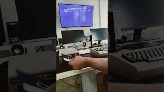 Wer kennt das noch C64 Diskettenlaufwerk c64 retro YouTubeCreatorCommunity [upl. by Borchert]