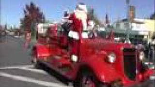 Healdsburg Santa Parade [upl. by Ykroc]