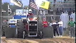 Massey Ferguson 2805 Storm Tractor Pull [upl. by Zilber]