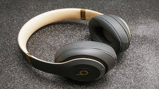 Recensione di Beats Studio3 Wireless le migliori cuffie di Beats [upl. by Elfreda593]