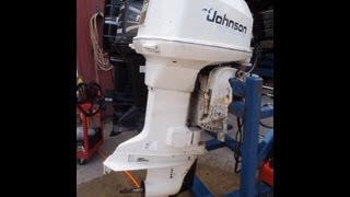 6M3976 Used 1988 Johnson J88MSLCC 88HP 2Stroke Outboard Boat Motor 20quot Shaft [upl. by Arret]