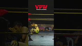 🤮Venomshank phun độc xanh vào mắt Rocky vietnamprowrestling beyondwrestling WWE prowrestling [upl. by Steffi]