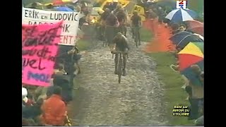 ParisRoubaix 2001  Lenfer de la trouée dArenberg sous la pluie [upl. by Zachariah]