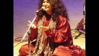 Abida Parveen Saher ki yaad ho tum [upl. by Yarb]