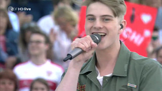 Vincent Gross  Rückenwind  ZDF Fernsehgarten 14052017 [upl. by Ahtibat3]