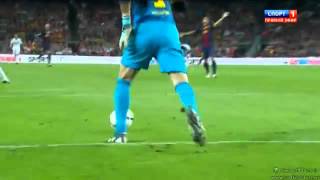 Angel Di Maria vs Victor Valdes [upl. by Namyh789]