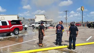 Fire at very first Bucees in Luling Texas [upl. by Aerised]