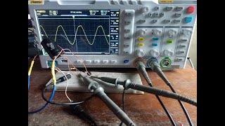 Redressement simple alternance 12V Mesures et Observations [upl. by Yssirk]