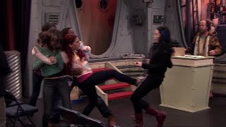 Cat Valentine goes into ANGRY MODE 1 VS 5 for her phone on Victorious [upl. by Thorlie]