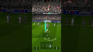 Left Footed VS Right Footed Players Free Kick Challenge efootball pes football shorts [upl. by Keene855]