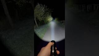 Brinyte PT16 ledlights flashlight taschenlampe edc thrower outdoor werbung [upl. by Robinson]