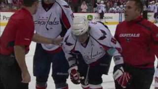 Alex Ovechkin KneeonKnee Collision with Gleason 11302009 [upl. by Ishii71]