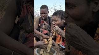 Its lunch time See How hadzabe tribe preparing their special meal 😋‼️hadzabetribe food [upl. by Nuahsyd330]