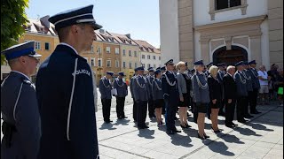 Policjanci obchodzili swoje święto Oficjalne uroczystości odbyły się w Prudniku [upl. by Keisling528]