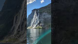 Sieben Schwestern Wasserfälle im Geirangerfjord in Norwegen [upl. by Felice]