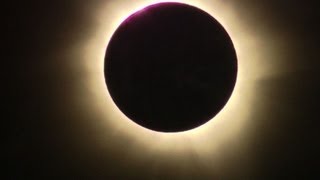 Spektakuläre totale Sonnenfinsternis in Australien [upl. by Nya261]