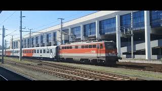 1142 6832 stellt den REX3909 bereitin Linz Hbf am 7102024 [upl. by Orlosky]